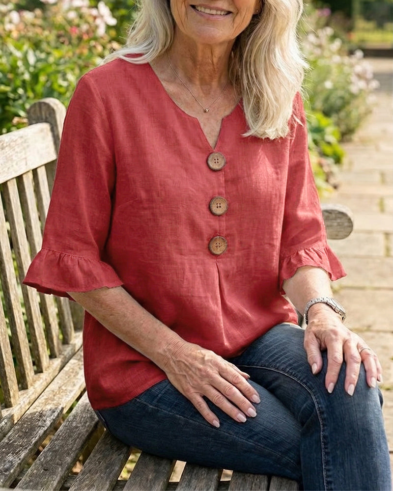 Sophia Blouse in solid cotton-linen with wooden buttons and frill